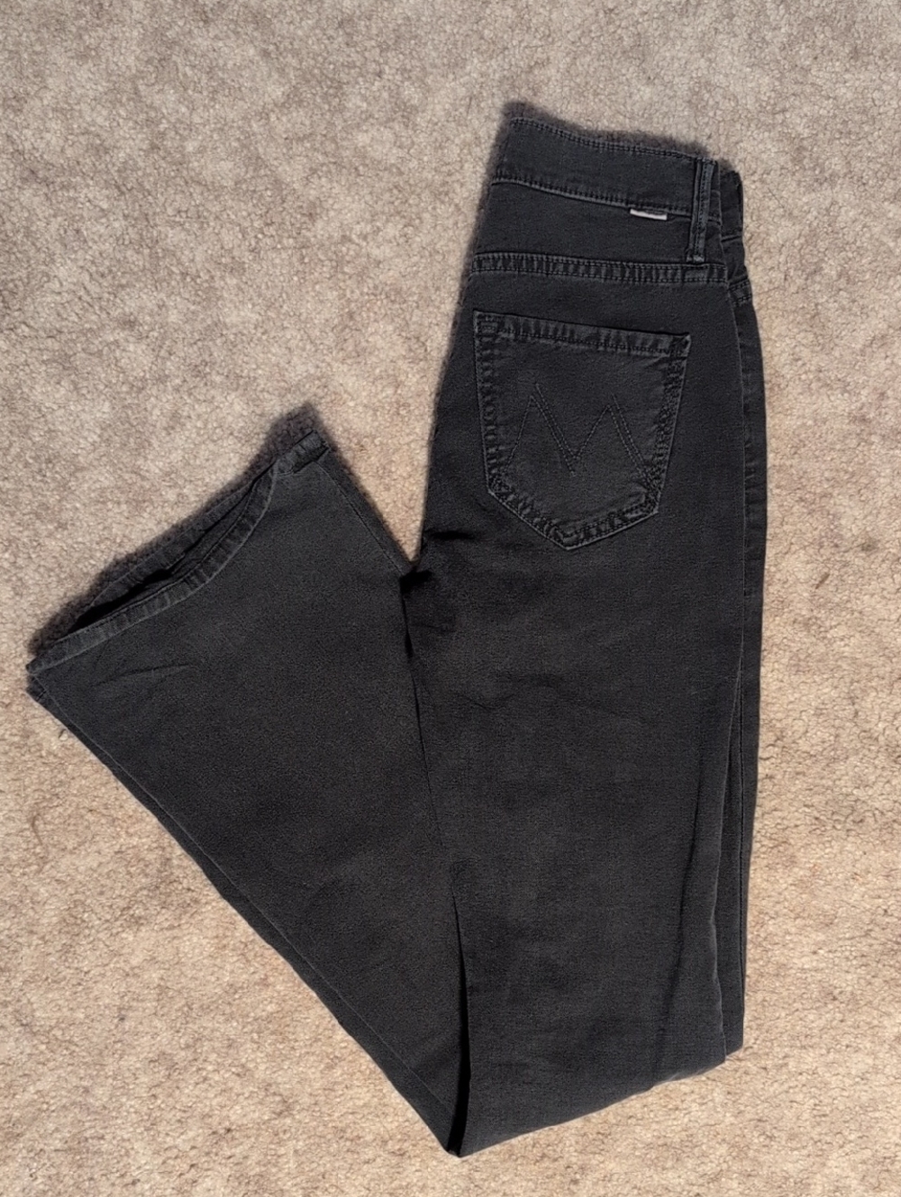 MOTHER The Weekender Black High-Rise Wide-Leg Jeans with Frayed Hem